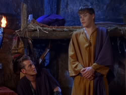 extant_XenaWarriorPrincess_1x13-AthensCityAcademyOfThePerformingBards_1518