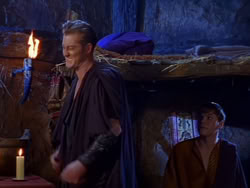 extant_XenaWarriorPrincess_1x13-AthensCityAcademyOfThePerformingBards_1529