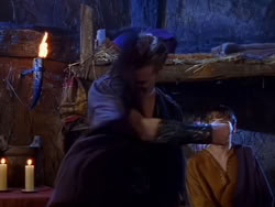 extant_XenaWarriorPrincess_1x13-AthensCityAcademyOfThePerformingBards_1530