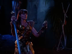 extant_XenaWarriorPrincess_1x13-AthensCityAcademyOfThePerformingBards_1537