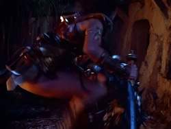 extant_XenaWarriorPrincess_1x13-AthensCityAcademyOfThePerformingBards_1549