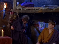 extant_XenaWarriorPrincess_1x13-AthensCityAcademyOfThePerformingBards_1565