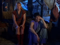 extant_XenaWarriorPrincess_1x13-AthensCityAcademyOfThePerformingBards_1572