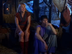 extant_XenaWarriorPrincess_1x13-AthensCityAcademyOfThePerformingBards_1576