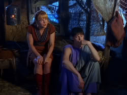 extant_XenaWarriorPrincess_1x13-AthensCityAcademyOfThePerformingBards_1580
