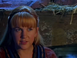 extant_XenaWarriorPrincess_1x13-AthensCityAcademyOfThePerformingBards_1587