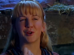 extant_XenaWarriorPrincess_1x13-AthensCityAcademyOfThePerformingBards_1595