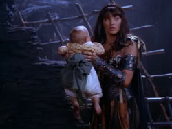 extant_XenaWarriorPrincess_1x13-AthensCityAcademyOfThePerformingBards_1612