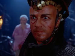 extant_XenaWarriorPrincess_1x13-AthensCityAcademyOfThePerformingBards_1633