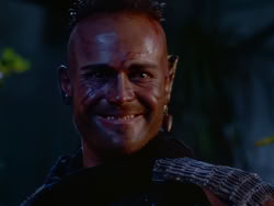 extant_XenaWarriorPrincess_1x13-AthensCityAcademyOfThePerformingBards_1667