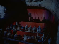 extant_XenaWarriorPrincess_1x13-AthensCityAcademyOfThePerformingBards_1689