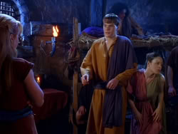 extant_XenaWarriorPrincess_1x13-AthensCityAcademyOfThePerformingBards_1725
