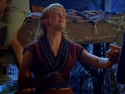 extant_XenaWarriorPrincess_1x13-AthensCityAcademyOfThePerformingBards_1726