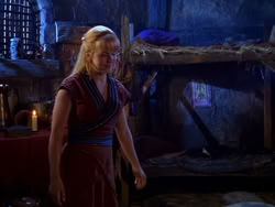 extant_XenaWarriorPrincess_1x13-AthensCityAcademyOfThePerformingBards_1735