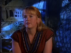 extant_XenaWarriorPrincess_1x13-AthensCityAcademyOfThePerformingBards_1744