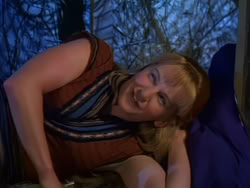extant_XenaWarriorPrincess_1x13-AthensCityAcademyOfThePerformingBards_1749