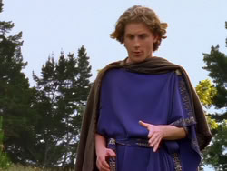 extant_XenaWarriorPrincess_1x13-AthensCityAcademyOfThePerformingBards_1762