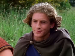 extant_XenaWarriorPrincess_1x13-AthensCityAcademyOfThePerformingBards_1805