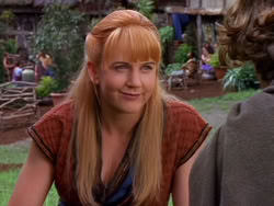 extant_XenaWarriorPrincess_1x13-AthensCityAcademyOfThePerformingBards_1808