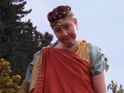 extant_XenaWarriorPrincess_1x13-AthensCityAcademyOfThePerformingBards_1853