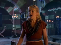 extant_XenaWarriorPrincess_1x13-AthensCityAcademyOfThePerformingBards_1866