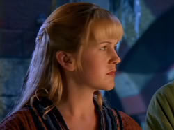 extant_XenaWarriorPrincess_1x13-AthensCityAcademyOfThePerformingBards_1902