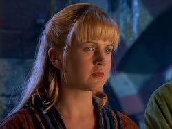 extant_XenaWarriorPrincess_1x13-AthensCityAcademyOfThePerformingBards_1904