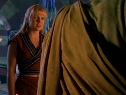 extant_XenaWarriorPrincess_1x13-AthensCityAcademyOfThePerformingBards_1912