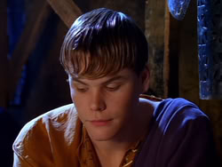 extant_XenaWarriorPrincess_1x13-AthensCityAcademyOfThePerformingBards_1927