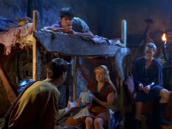 extant_XenaWarriorPrincess_1x13-AthensCityAcademyOfThePerformingBards_1946
