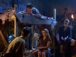 extant_XenaWarriorPrincess_1x13-AthensCityAcademyOfThePerformingBards_1948