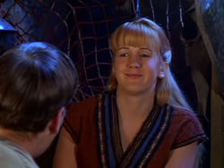 extant_XenaWarriorPrincess_1x13-AthensCityAcademyOfThePerformingBards_1953