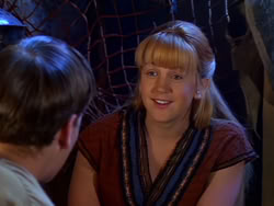 extant_XenaWarriorPrincess_1x13-AthensCityAcademyOfThePerformingBards_1957