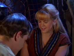extant_XenaWarriorPrincess_1x13-AthensCityAcademyOfThePerformingBards_1958