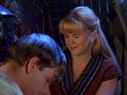 extant_XenaWarriorPrincess_1x13-AthensCityAcademyOfThePerformingBards_1959