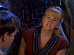 extant_XenaWarriorPrincess_1x13-AthensCityAcademyOfThePerformingBards_1969