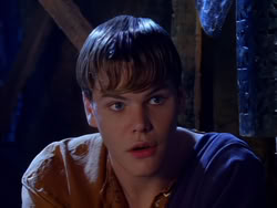 extant_XenaWarriorPrincess_1x13-AthensCityAcademyOfThePerformingBards_1982