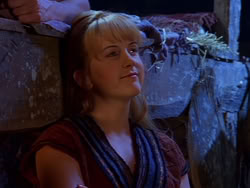 extant_XenaWarriorPrincess_1x13-AthensCityAcademyOfThePerformingBards_2030