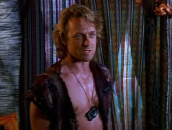 extant_XenaWarriorPrincess_1x13-AthensCityAcademyOfThePerformingBards_2044