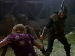 extant_XenaWarriorPrincess_1x13-AthensCityAcademyOfThePerformingBards_2069