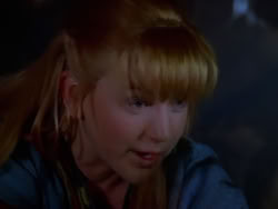 extant_XenaWarriorPrincess_1x13-AthensCityAcademyOfThePerformingBards_2132