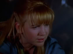 extant_XenaWarriorPrincess_1x13-AthensCityAcademyOfThePerformingBards_2139