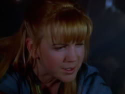 extant_XenaWarriorPrincess_1x13-AthensCityAcademyOfThePerformingBards_2140