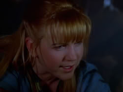 extant_XenaWarriorPrincess_1x13-AthensCityAcademyOfThePerformingBards_2142