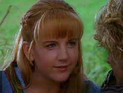extant_XenaWarriorPrincess_1x13-AthensCityAcademyOfThePerformingBards_2168