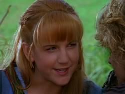 extant_XenaWarriorPrincess_1x13-AthensCityAcademyOfThePerformingBards_2169