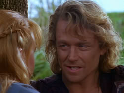 extant_XenaWarriorPrincess_1x13-AthensCityAcademyOfThePerformingBards_2174