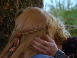 extant_XenaWarriorPrincess_1x13-AthensCityAcademyOfThePerformingBards_2182