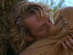 extant_XenaWarriorPrincess_1x13-AthensCityAcademyOfThePerformingBards_2185