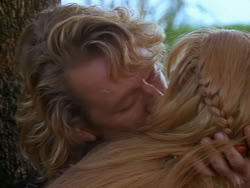 extant_XenaWarriorPrincess_1x13-AthensCityAcademyOfThePerformingBards_2186